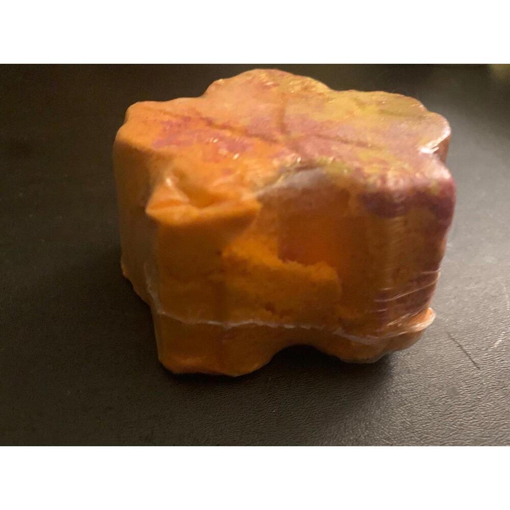 Fragrant Jewels: A Grateful Heart Size 10 surprise ring Bath Bomb - Picture 3 of 4
